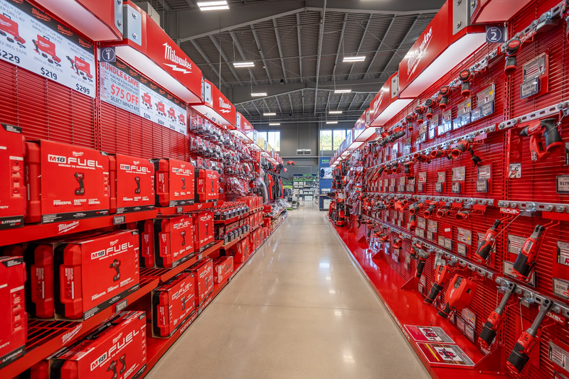 Milwaukee Aisle