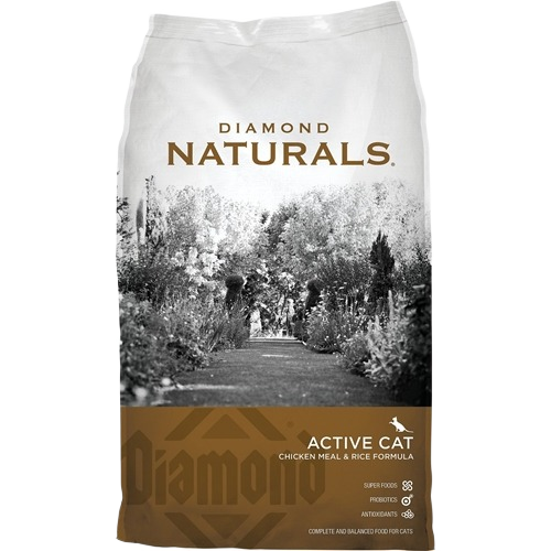 Bag of Diamond Naturals Active Cat dry food with chicken meal and rice formula for balanced cat nutrition